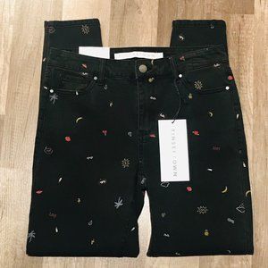 NWT Tinseltown Graphic Skinny Jeans